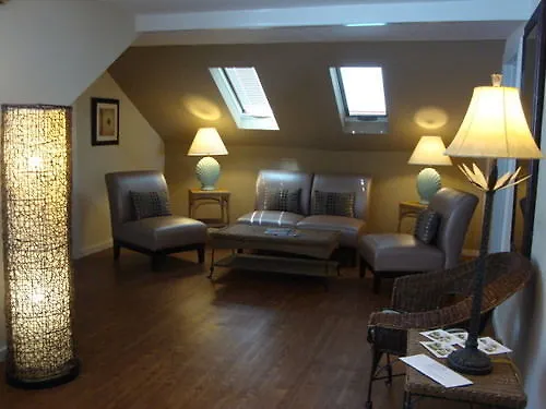 L'Habitation Guesthouse- Adult Exclusive Key West Bed & Breakfast