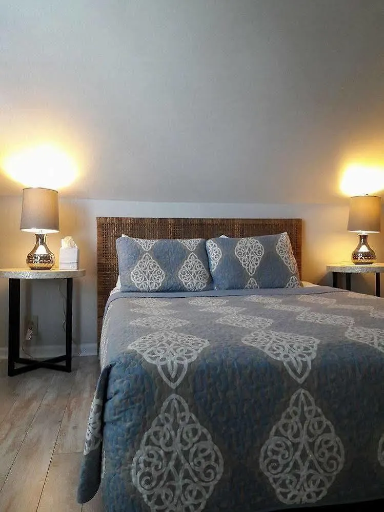 L'Habitation Guesthouse- Adult Exclusive Key West Bed & Breakfast